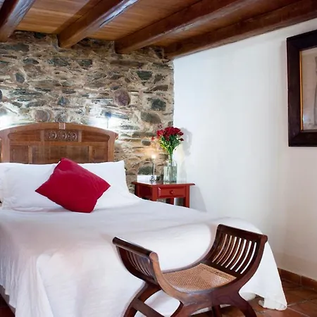 Charming Bugenvilia * Cadaqués